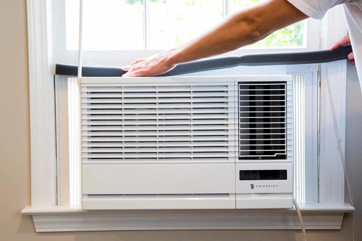 How much do window air conditioner repairs cost? 