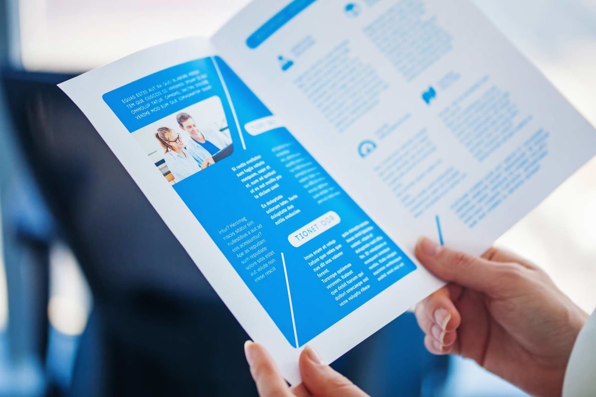 How much does brochure design cost? 