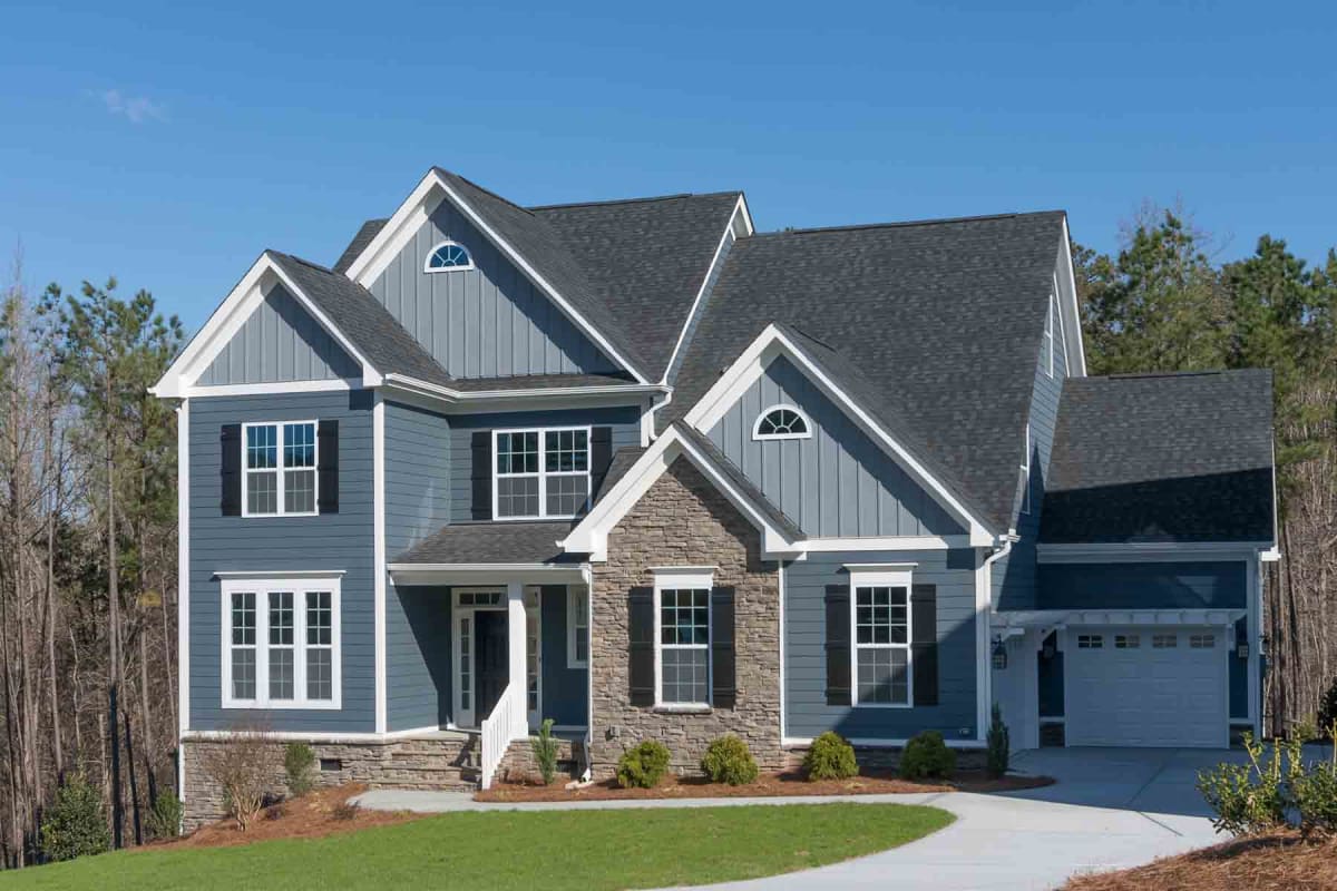 How Much Does Hardie Board Siding Cost? (2024)