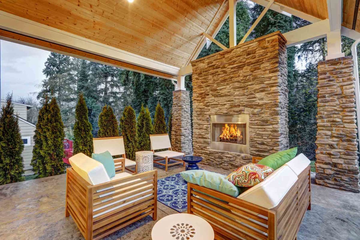 How much does an outdoor fireplace cost?