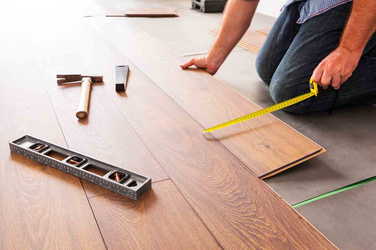 Labor Cost for Installing Laminate Flooring: Efficient Installation Guide