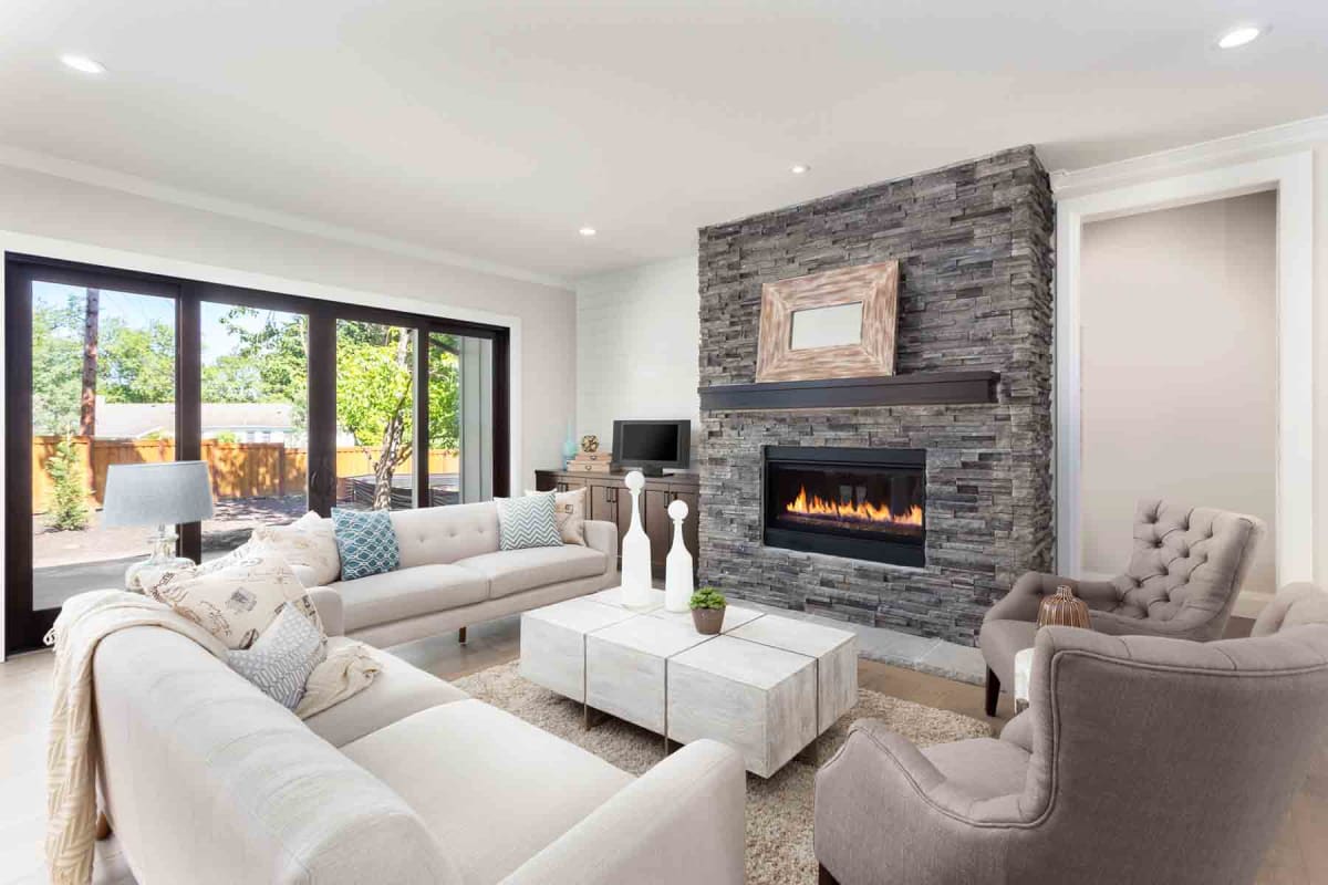 How much does it cost to install a gas fireplace?