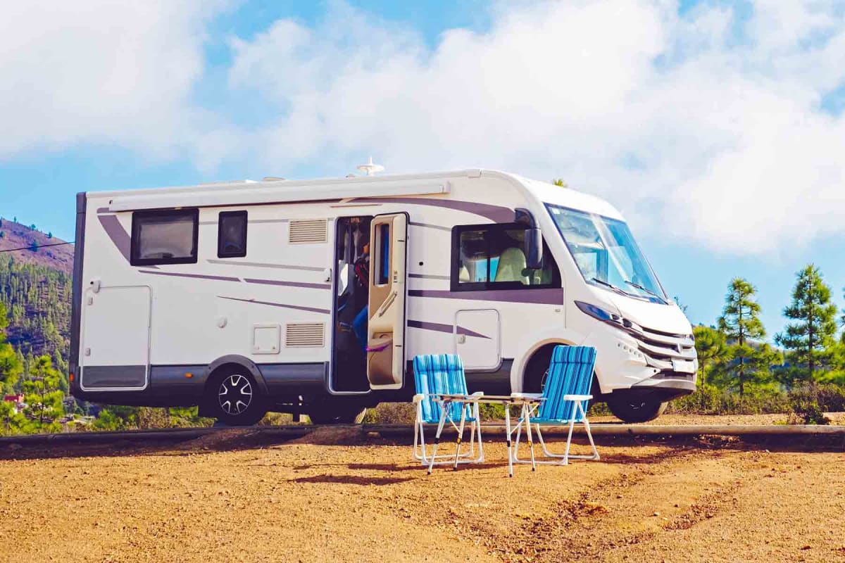 How much does RV insurance cost? 