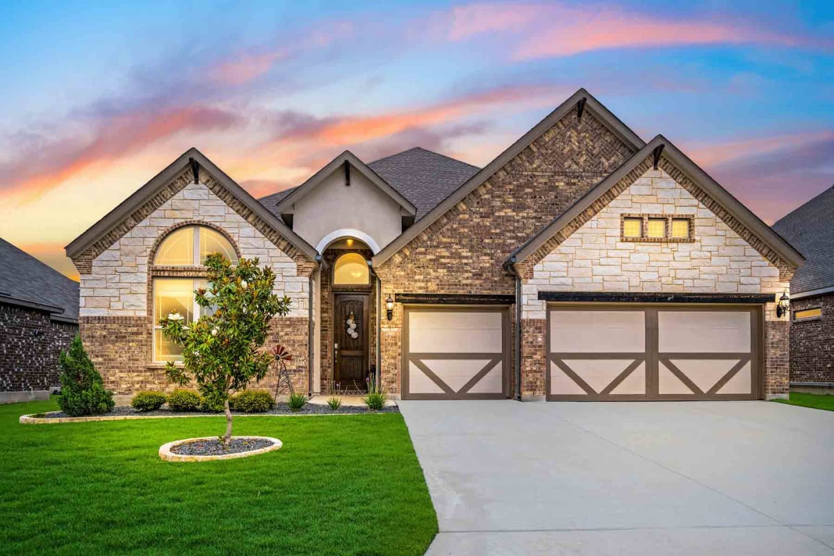 How much does it cost to build a house in Texas?