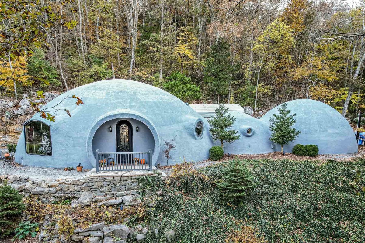 How much does a monolithic dome home cost?