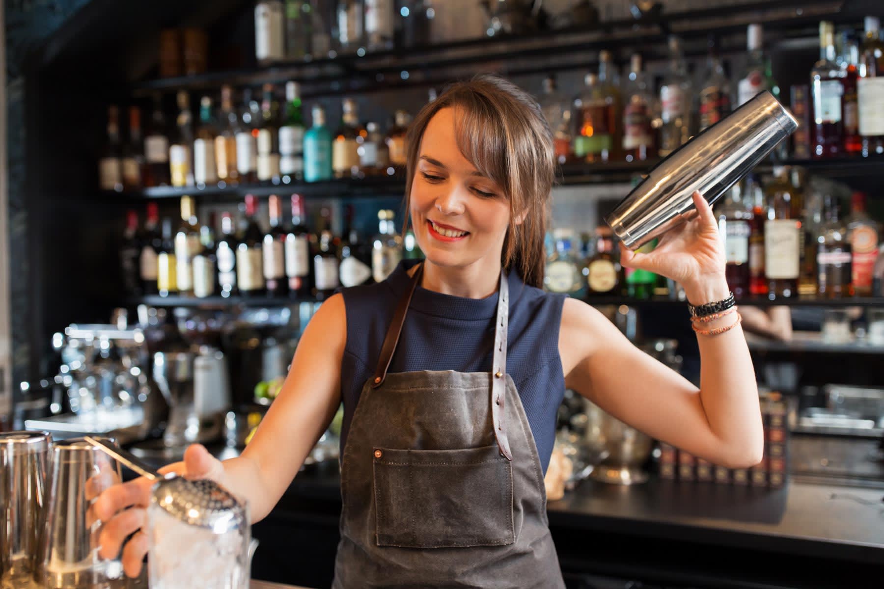 How much does it cost to hire a bartender for a private party or event?