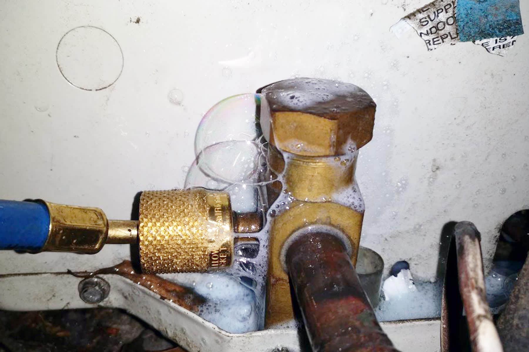 How much does an AC Freon leak repair cost?
