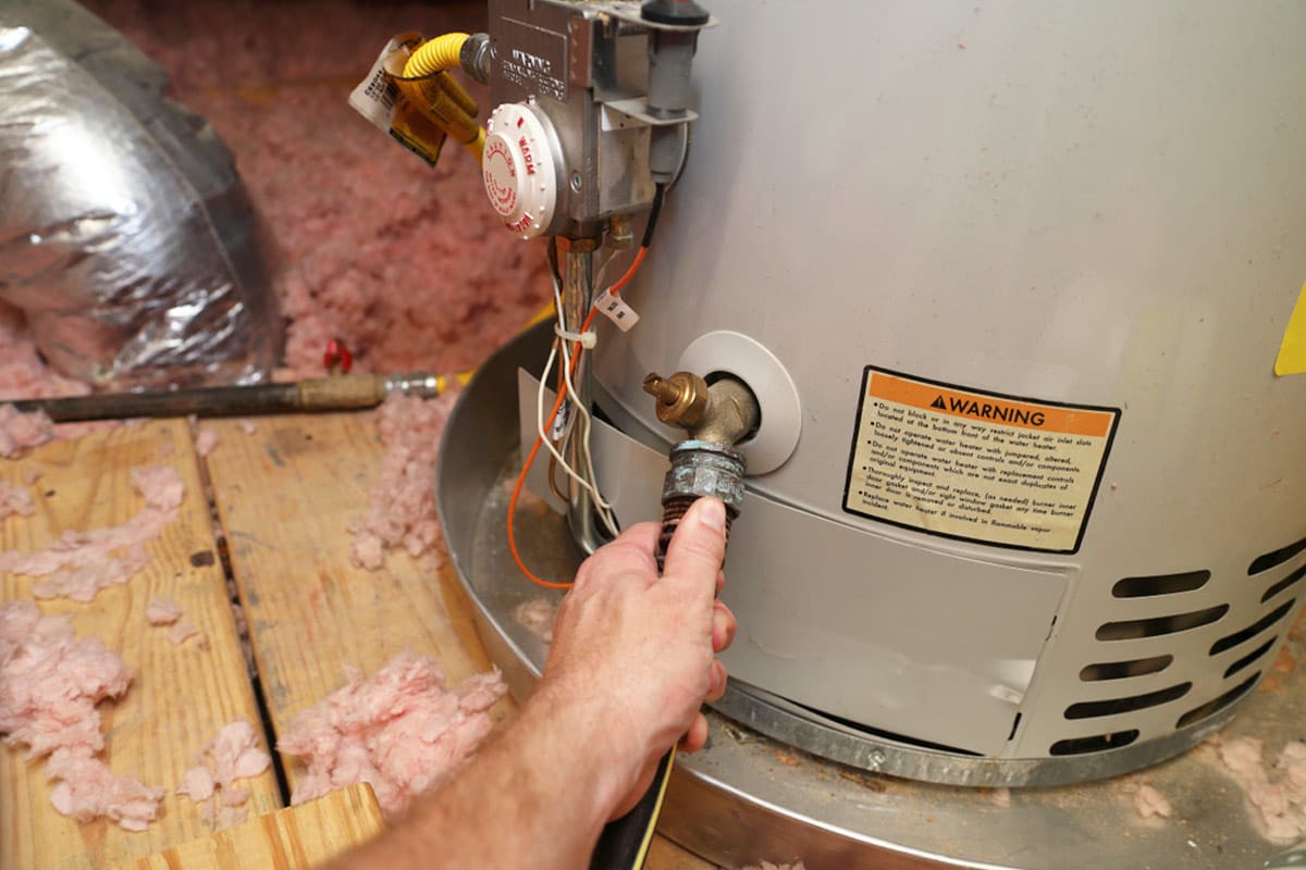 How much does water heater repair cost?