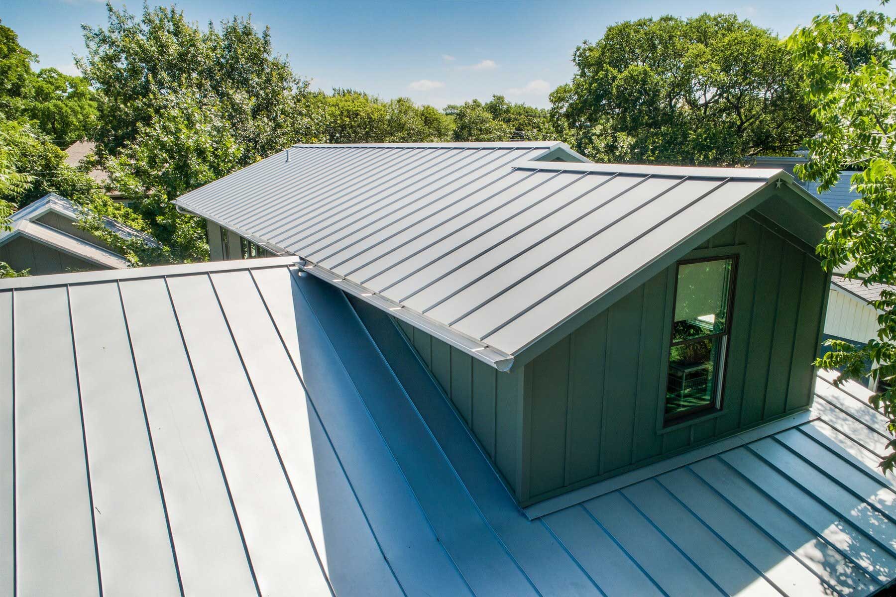 Zinc roof costs, pros & cons, and alternatives 