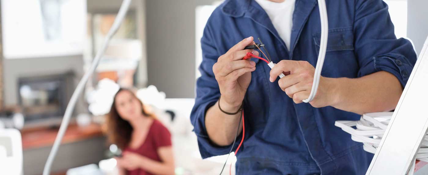 How much does it cost to hire an electrician?