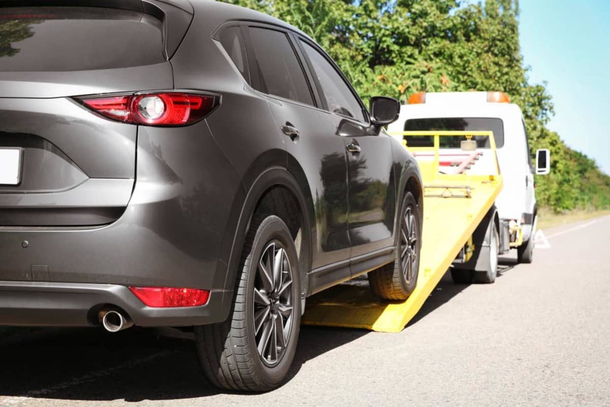 How Much Does a Tow Truck Service Cost?