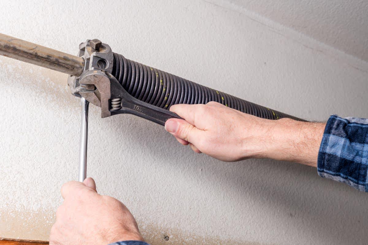 How much does garage door repair cost?