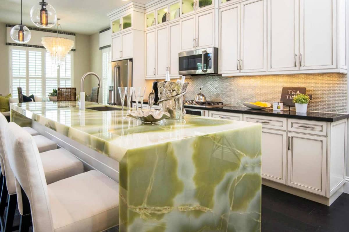 How much do onyx countertops cost?