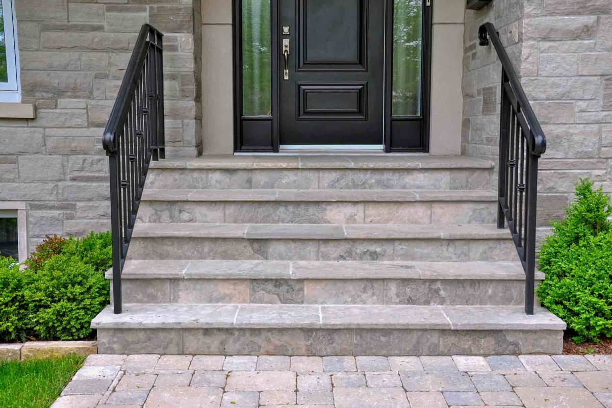 How much do stone steps cost?