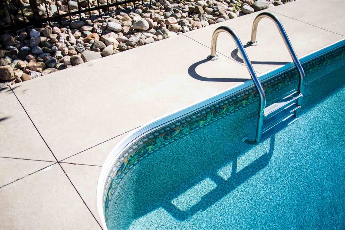 How much does pool resurfacing cost?