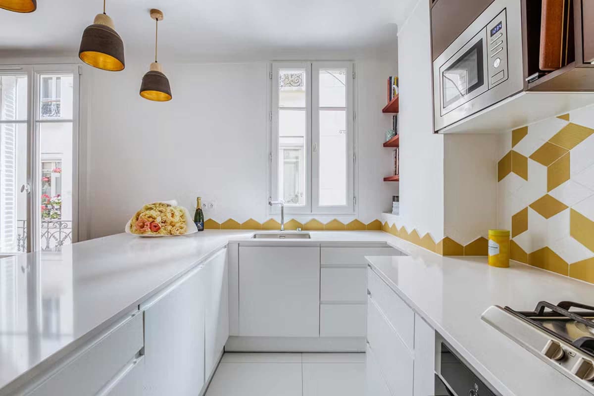How much do Silestone countertops cost?