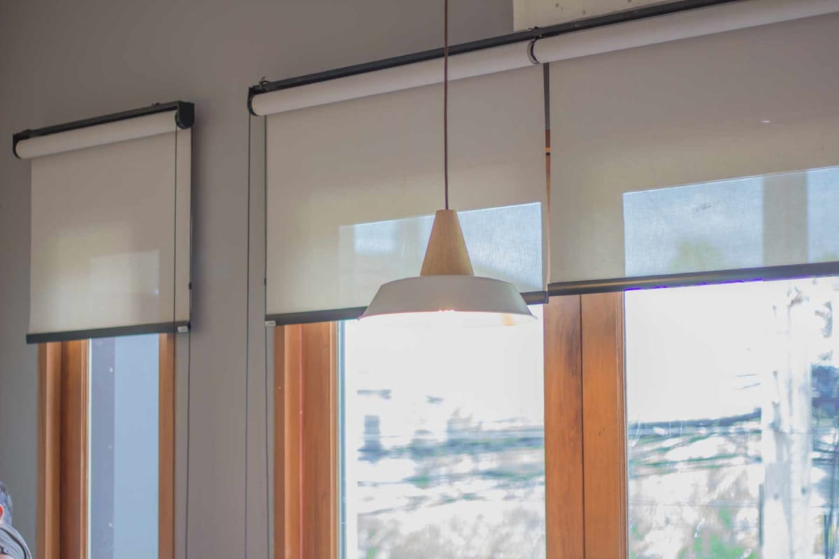 How much do window shades cost?