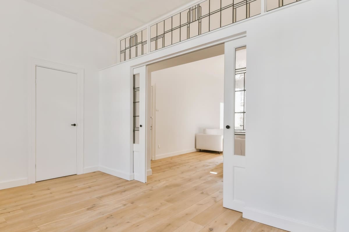 How much does it cost to fix a pocket door?