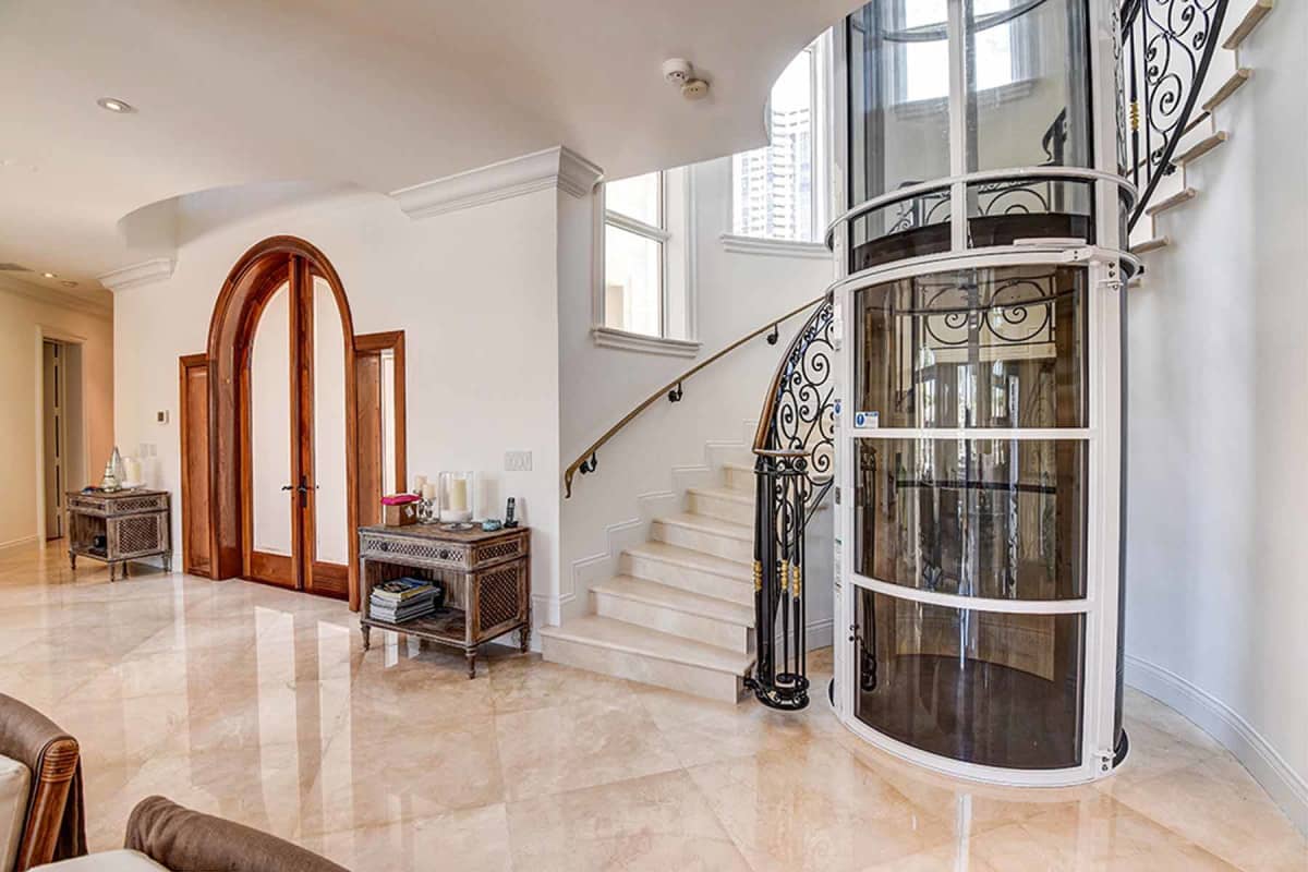 How much does a pneumatic vacuum elevator cost?