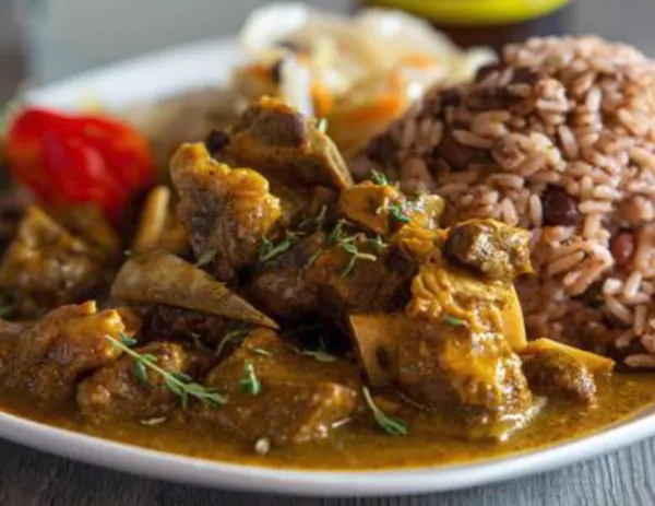 CURRY GOAT