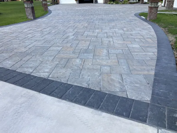 Paver driveway installation 