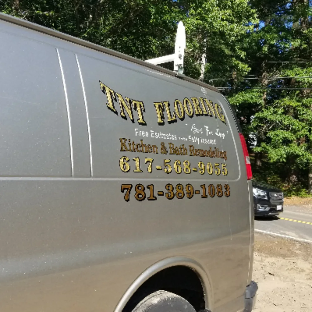 TNT Flooring