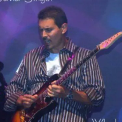 Brian’s Guitar Lounge Available M-Th 8AM-1PM 