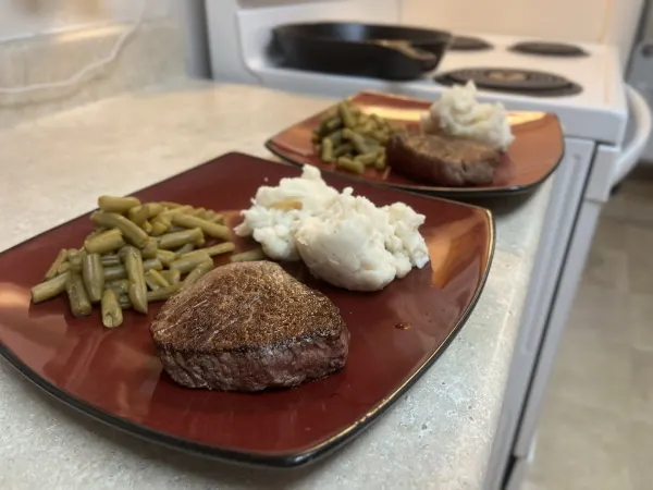 Filets with mash