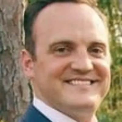 Vanguard Title & Escrow, LLC