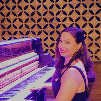 Rachel Banua - Piano Teacher