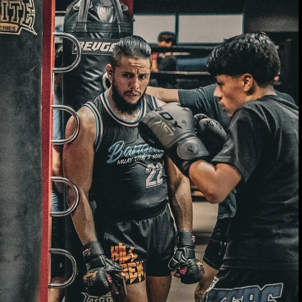 Mr Clinch Muaythai