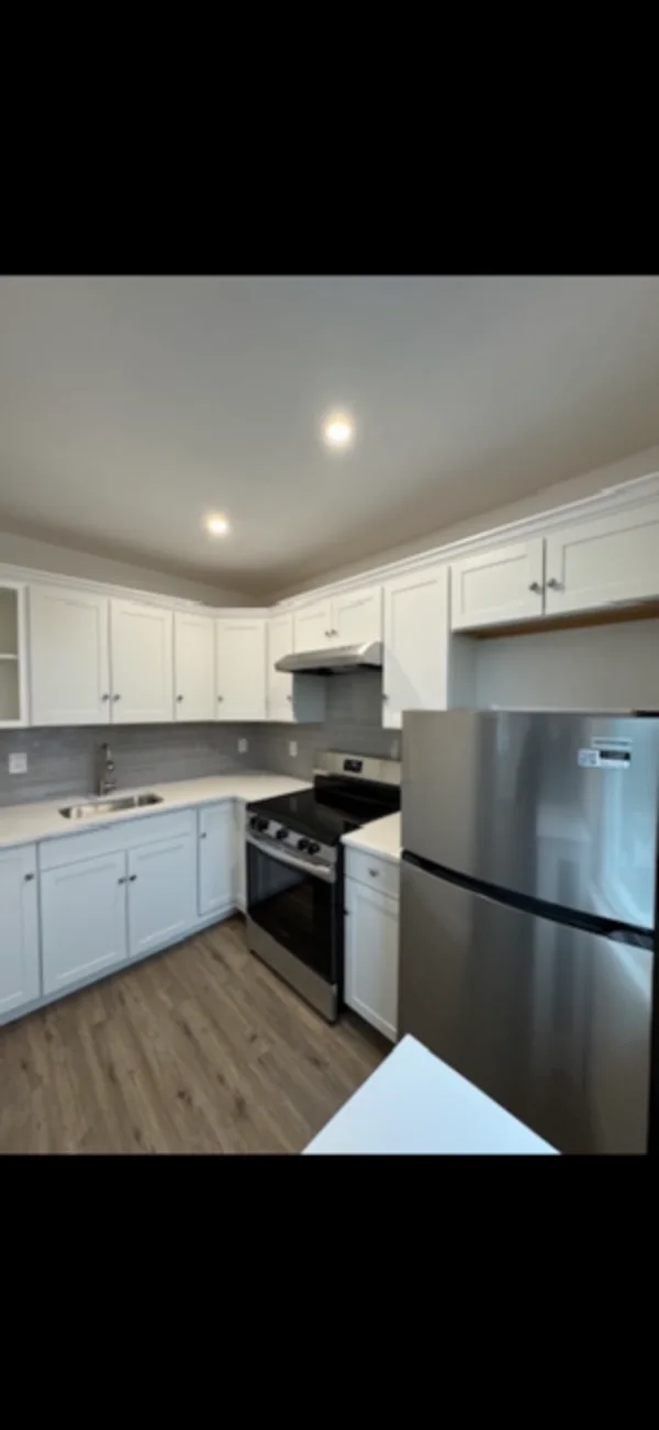 Fully Renovated Kitchen