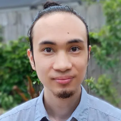 Solomon Cruz