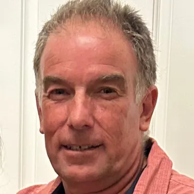 Raymond L Portela
