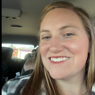 Nicole Hibner