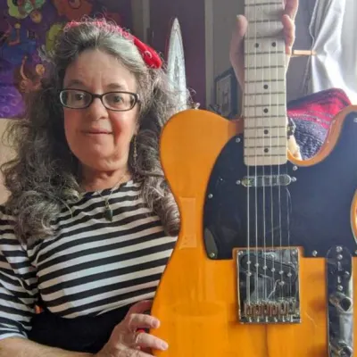 Sherrie McCowen/Banjo And Mandolin Lessons 
