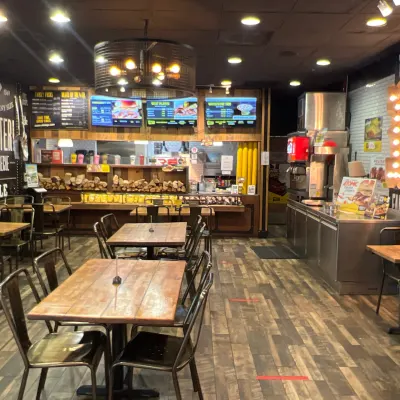 Dickeys Barbecue Pit