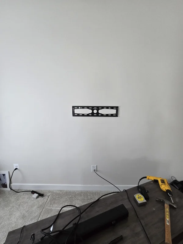 (MOUNT FRAME) 75" TV