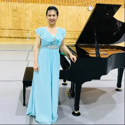 Lella Piano Lessons