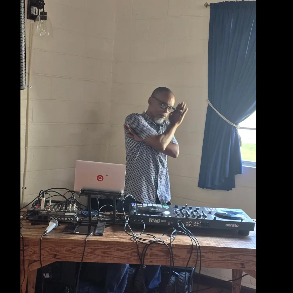 DJ Derrick