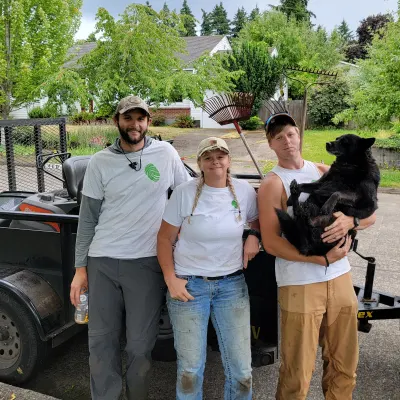 Green Thumb Gardening And Landscaping Services 