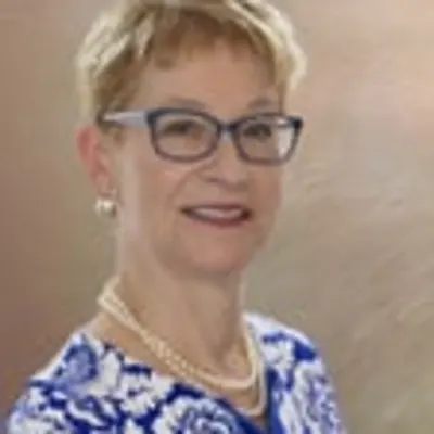 Sandra H Smith