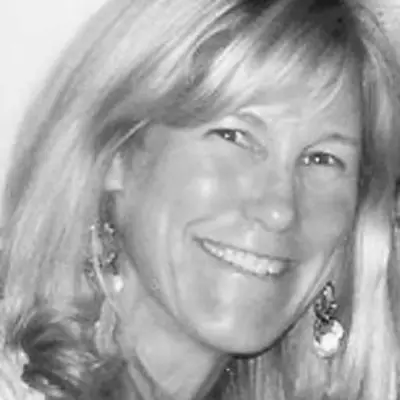 Lisa Ramsbottom Realty Sales And Staging Services