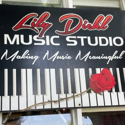 LILY DIEHL MUSIC STUDIO