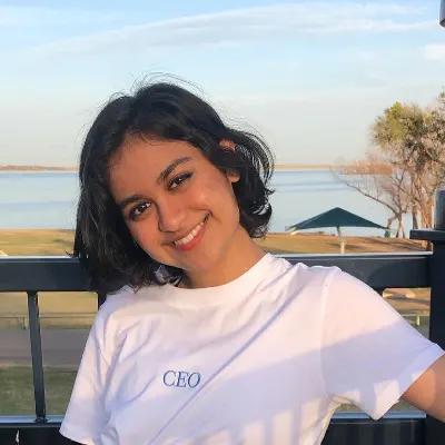 Trisha Narwekar - English And Spanish Tutoring