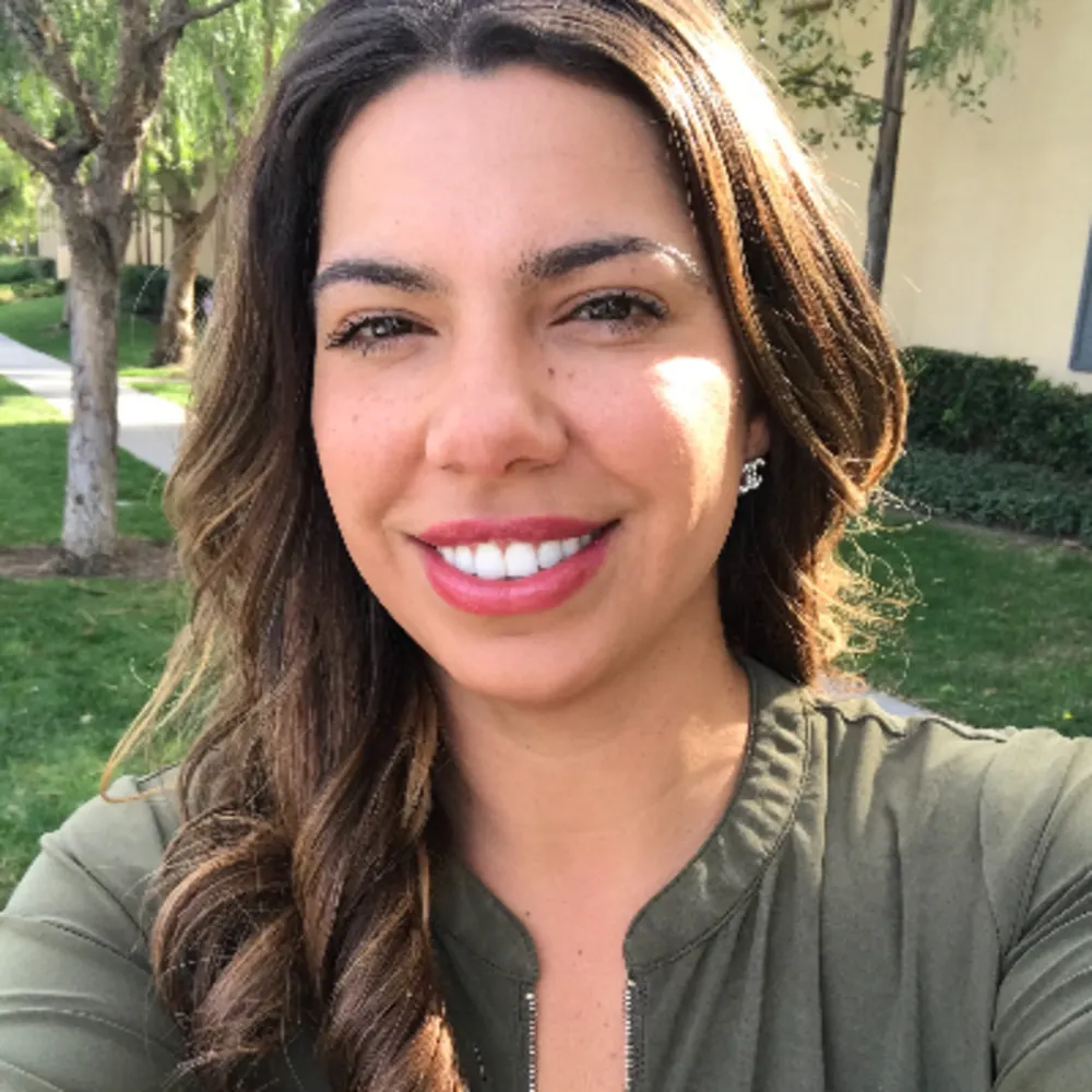 Michelle Signs SoCal