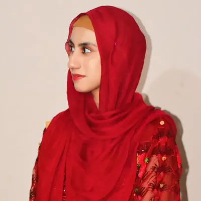 Hadia Hussain 