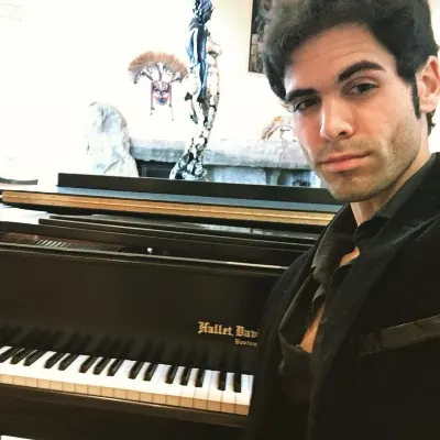 Jesse Lazcano Piano Lessons