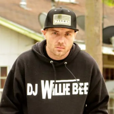 Dj Willie Bee