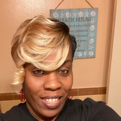 AFM TAXES / ROSHONDA ADAMS TAX SERVICE